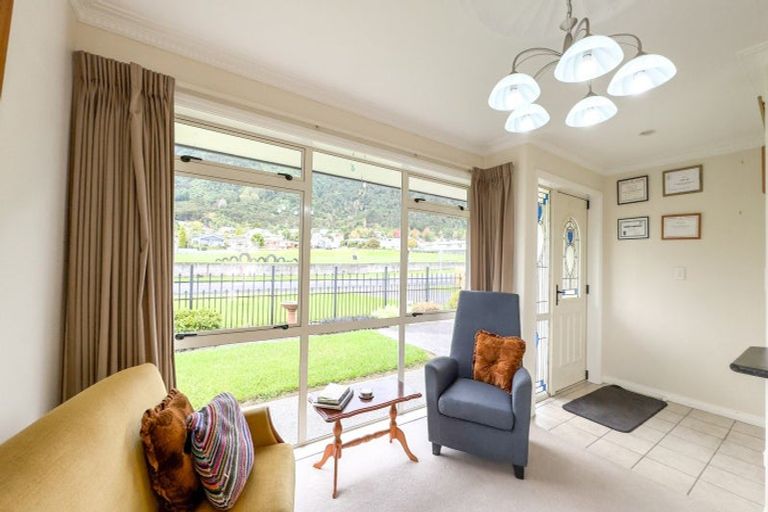 Photo of property in 247a Whitaker Street, Te Aroha, 3320