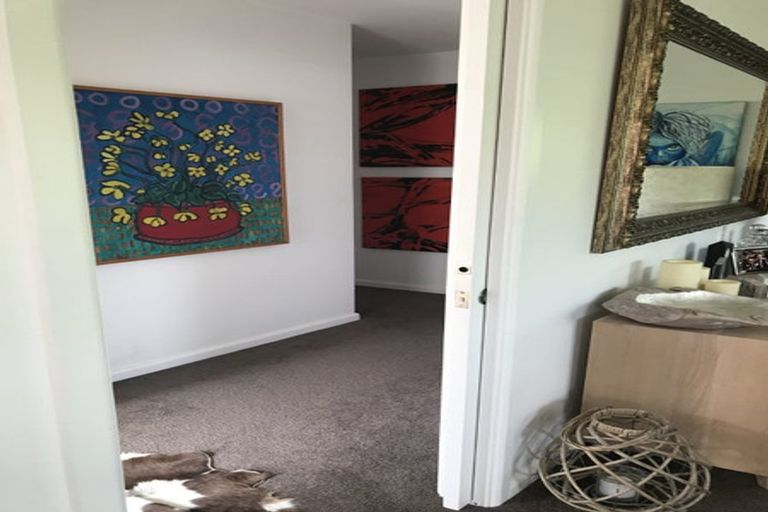 Photo of property in 26 Remuera Avenue, Cashmere, Christchurch, 8022