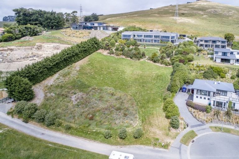 Photo of property in 10 Signal Hill Road, Mount Pleasant, Christchurch, 8081