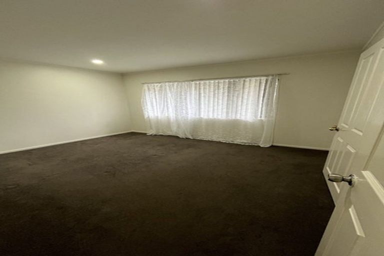 Photo of property in 109 Kindergarten Drive, Conifer Grove, Takanini, 2112