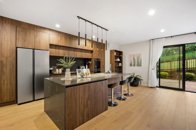 Photo of property in 55 Godfrey Drive, Orewa, 0931