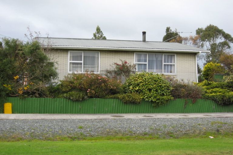 Photo of property in 65 Johnson Street, Milton, 9220