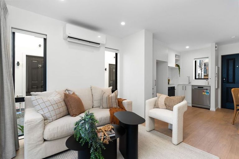 Photo of property in 14 Blossom Walk, Christchurch Central, Christchurch, 8011