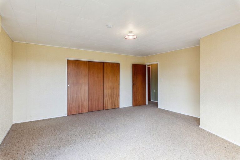 Photo of property in 13 Bahama Crescent, Paraparaumu Beach, Paraparaumu, 5032