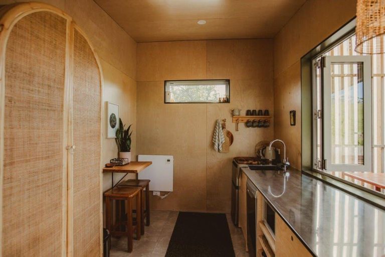 Photo of property in 105 Tongue Farm Road, Matakana, 0985