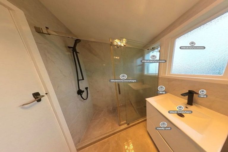 Photo of property in 9/3 Picton Street, Howick, Auckland, 2014