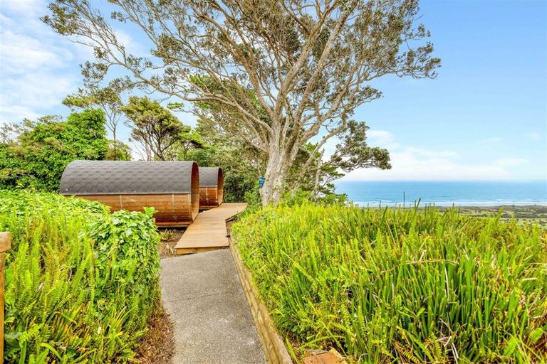 Photo of property in 107 Oaia Road, Muriwai, Waimauku, 0881