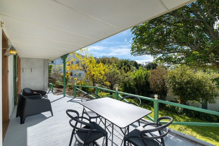 Photo of property in 11 Lucy Road, Bluff Hill, Napier, 4110