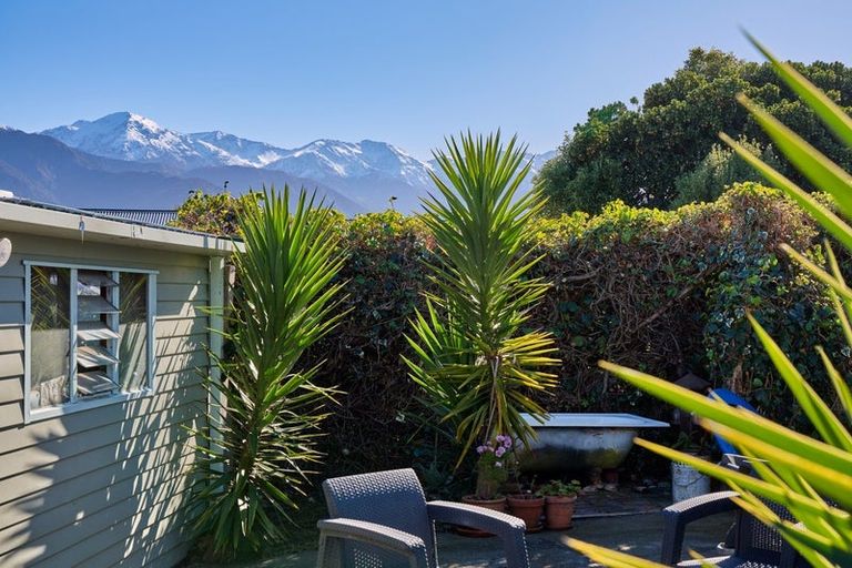 Photo of property in 123 Beach Road, Kaikoura, 7300
