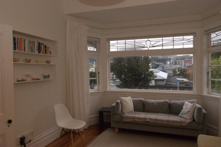 Photo of property in 35 Brougham Street, Mount Victoria, Wellington, 6011