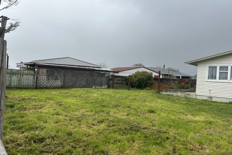 Photo of property in 2 Cook Street, Levin, 5510