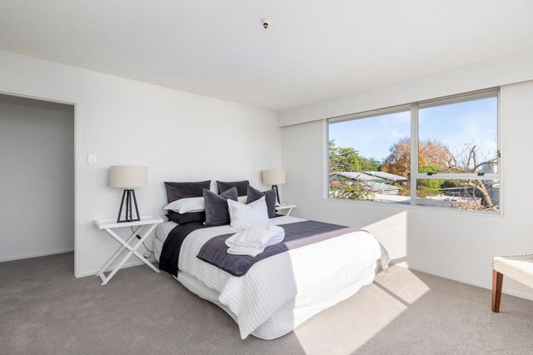 Photo of property in 9 Birdling Place, Halswell, Christchurch, 8025