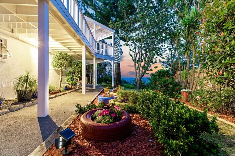 Photo of property in 83 Rangatira Road, Beach Haven, Auckland, 0626