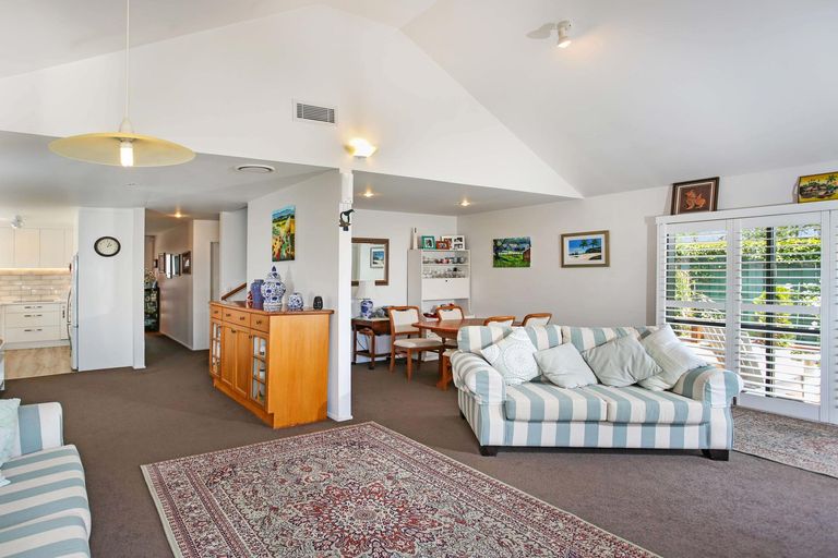 Photo of property in 5b Porchester Road, Papakura, 2110