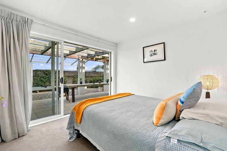 Photo of property in 33 Lax Crescent, Leigh, 0985