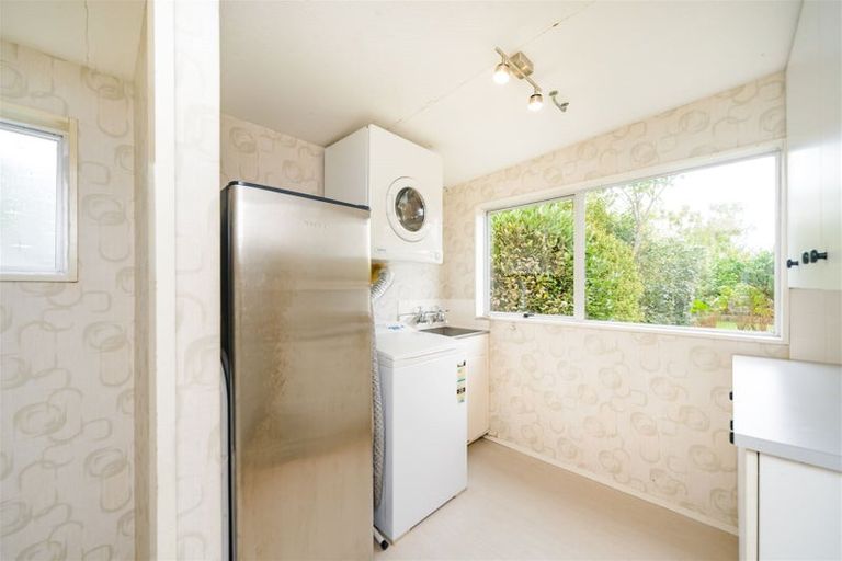 Photo of property in 73 Keeling Street, West End, Palmerston North, 4412