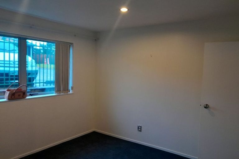Photo of property in 46 Sherrybrooke Place, Sunnyvale, Auckland, 0612