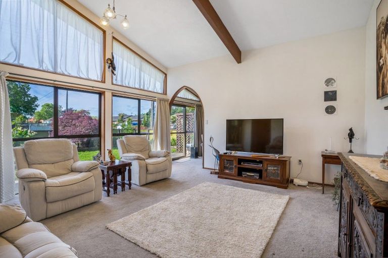 Photo of property in 47 Home Street, Winton, 9720