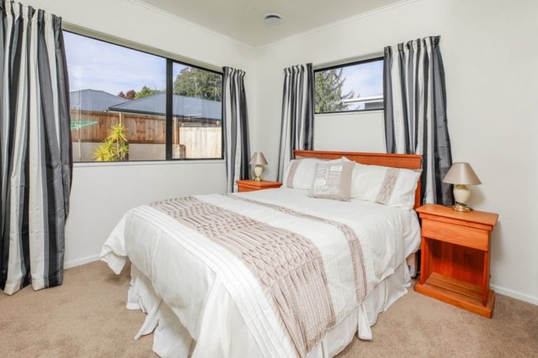 Photo of property in 32 Thomson Avenue, Dinsdale, Hamilton, 3204