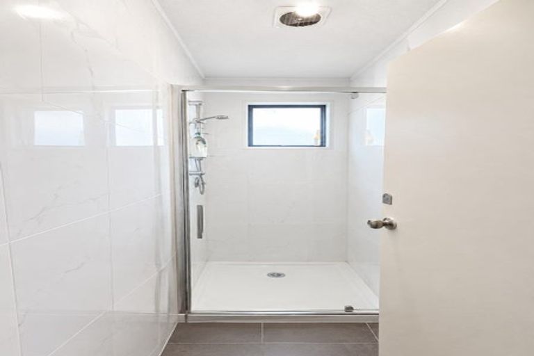 Photo of property in 264 Yaldhurst Road, Avonhead, Christchurch, 8042