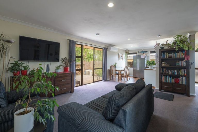 Photo of property in 17e Martin Avenue, Wakefield, 7025