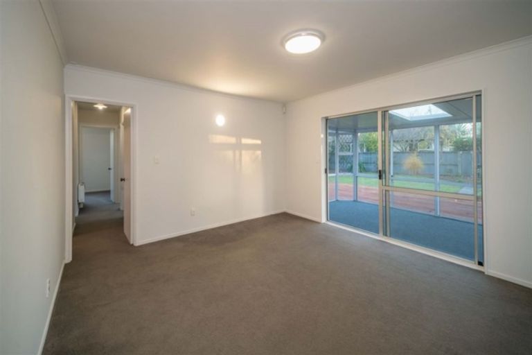 Photo of property in 69a Rowses Road, Aranui, Christchurch, 8061