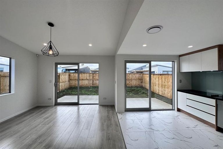 Photo of property in 10 Heihei Street, Papakura, 2110