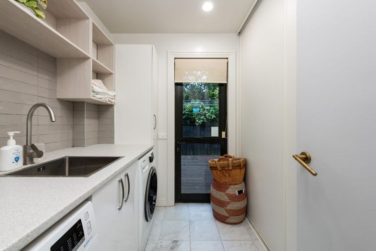 Photo of property in 3/76 Shakespeare Road, Milford, Auckland, 0620