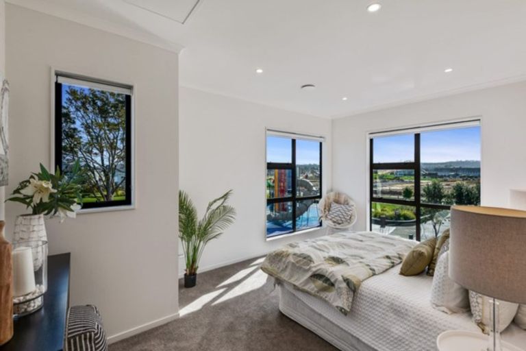 Photo of property in 4 Pepene Avenue, Takanini, 2112