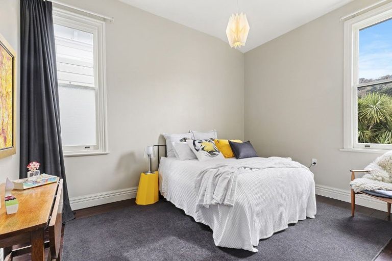 Photo of property in 91 Brougham Street, Mount Victoria, Wellington, 6011
