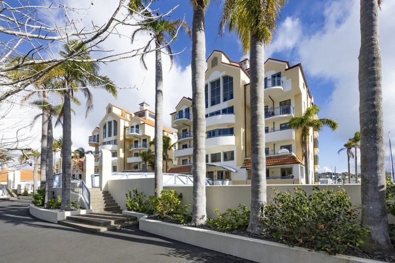 Photo of property in 78 Harbour Village Drive, Gulf Harbour, Whangaparaoa, 0930