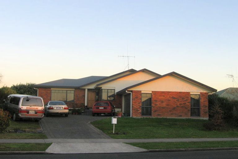 Photo of property in 4 Diomede Glade, Flagstaff, Hamilton, 3210