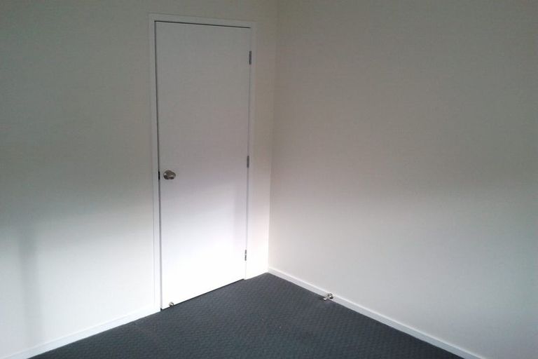 Photo of property in 75c Pleasant Road, Glen Eden, Auckland, 0602