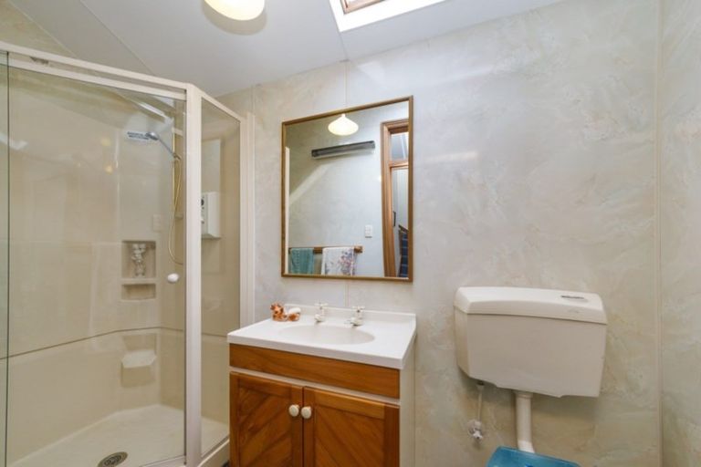 Photo of property in 15 Daniell Street, Bulls, 4818