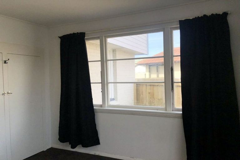 Photo of property in 8 Taurima Street, Hei Hei, Christchurch, 8042