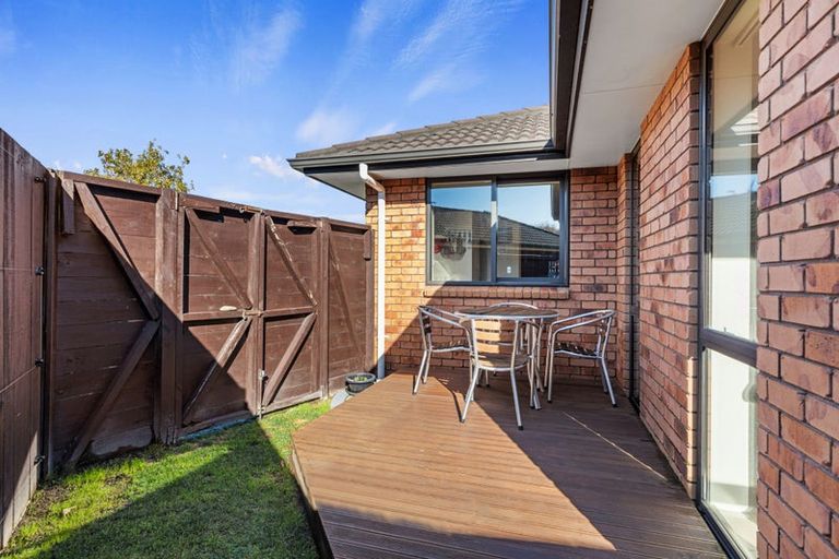 Photo of property in 100 Twin Oak Avenue, Papamoa Beach, Papamoa, 3118