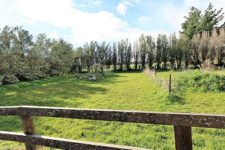 Photo of property in 27 Hilton Road, Carterton, 5713