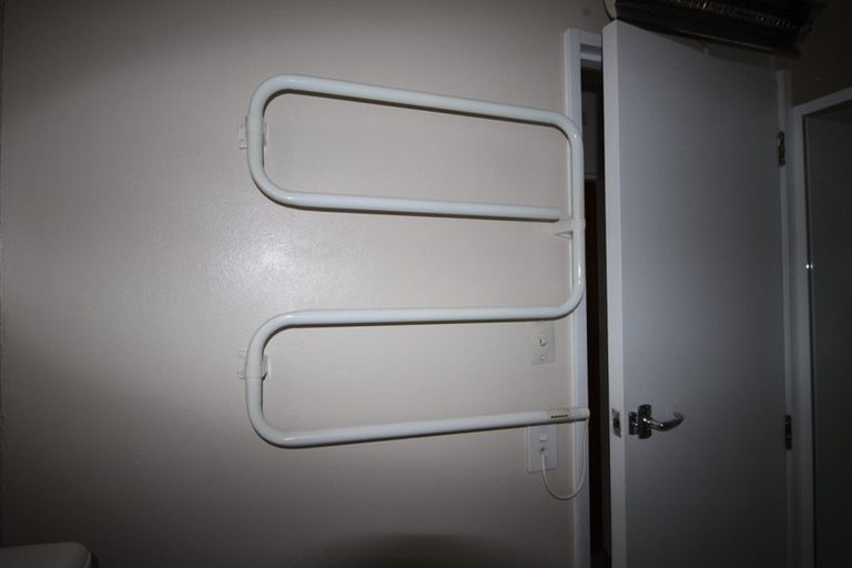 Photo of property in 8d Seaforth Avenue, Milson, Palmerston North, 4414