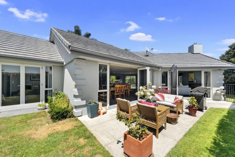 Photo of property in 22 Nielsen Gardens, Rototuna, Hamilton, 3210