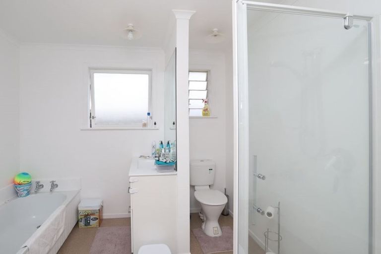 Photo of property in 36 Cecil Street, St Andrews, Hamilton, 3200