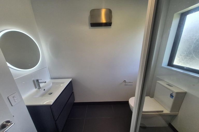 Photo of property in 3/67 Osborne Street, Waltham, Christchurch, 8011