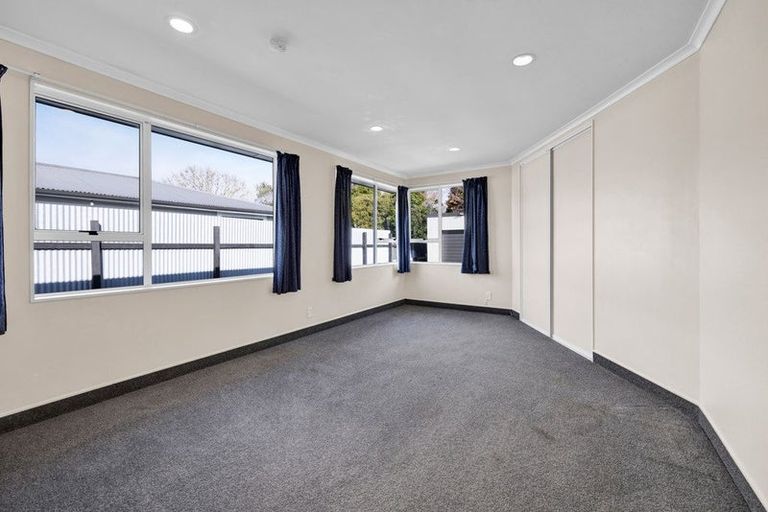Photo of property in 35 Fantham Street, Hawera, 4610