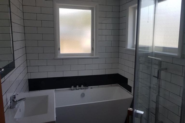 Photo of property in 89 Derwent Street, Island Bay, Wellington, 6023