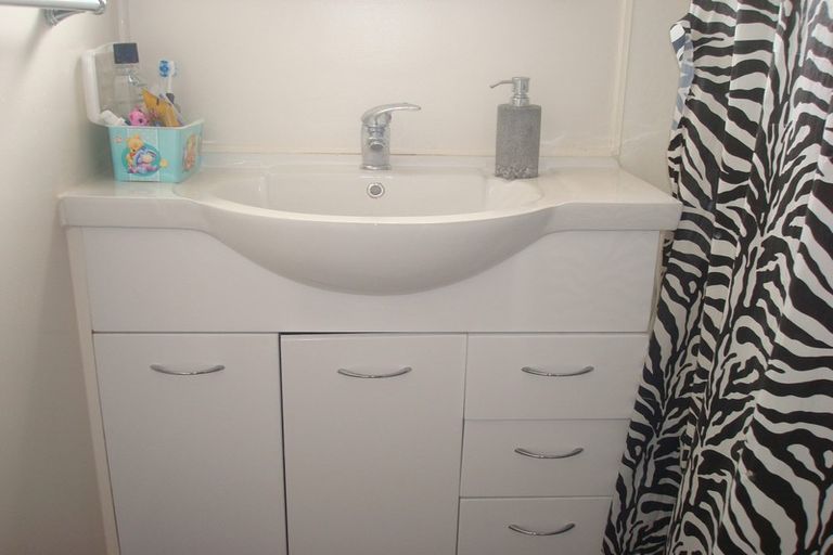 Photo of property in 54a Central Avenue, Papatoetoe, Auckland, 2025