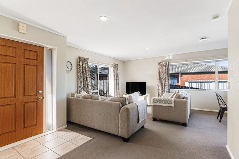 Photo of property in 1/10 Rathmar Drive, Manurewa, Auckland, 2105