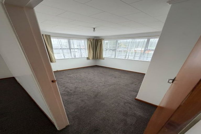 Photo of property in 2/513 Fergusson Drive, Trentham, Upper Hutt, 5018