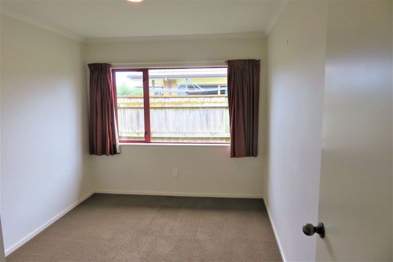 Photo of property in 3 Blythfield Place, Taradale, Napier, 4112