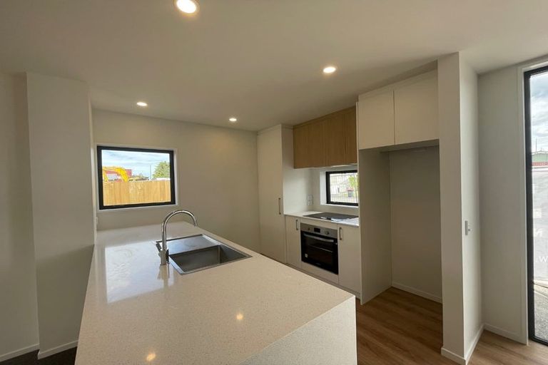 Photo of property in 1/113 Burke Street, Sydenham, Christchurch, 8023