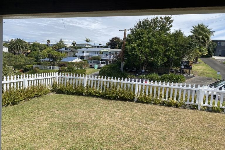 Photo of property in 115 Harbour View Road, Omokoroa, 3114