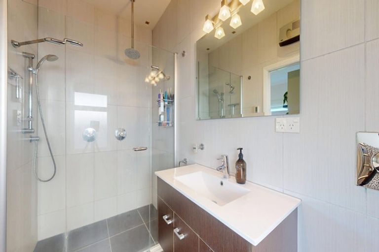 Photo of property in 205 Barnard Street, Wadestown, Wellington, 6012